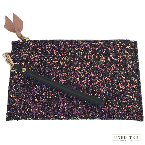 Glitterati Glitter Wristlet - Picture 3 of 8